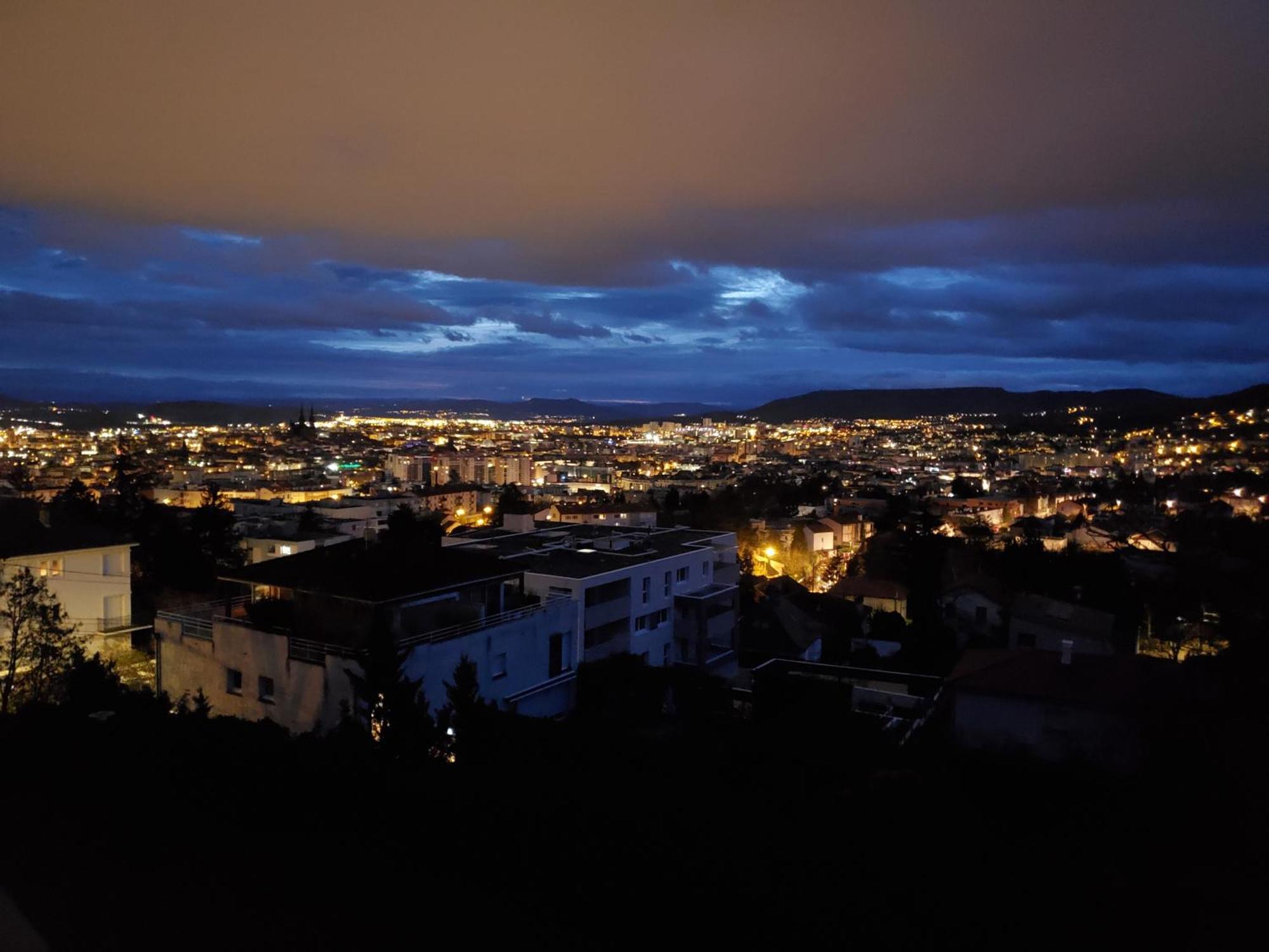 Entre Ville Et Nature - Les Hauts De Clermont Avec Garage Gratuit Eksteriør billede